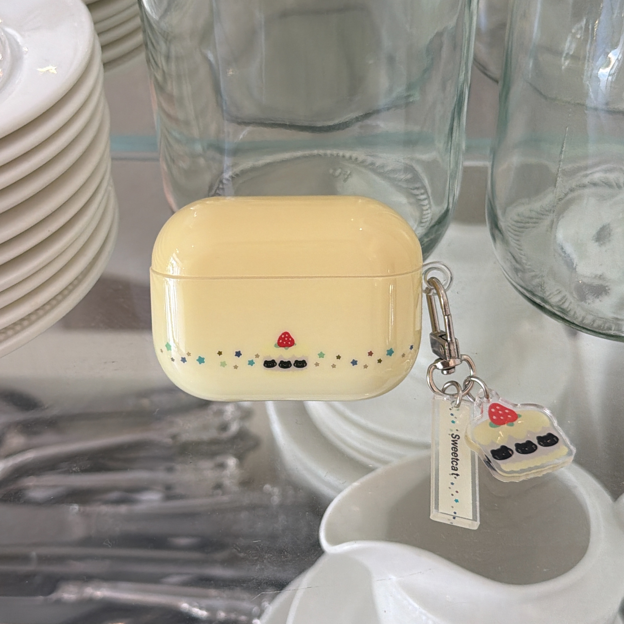 Yellow Phone Accessories - Cartoon Kitten Strawberry Cake Colorful Star