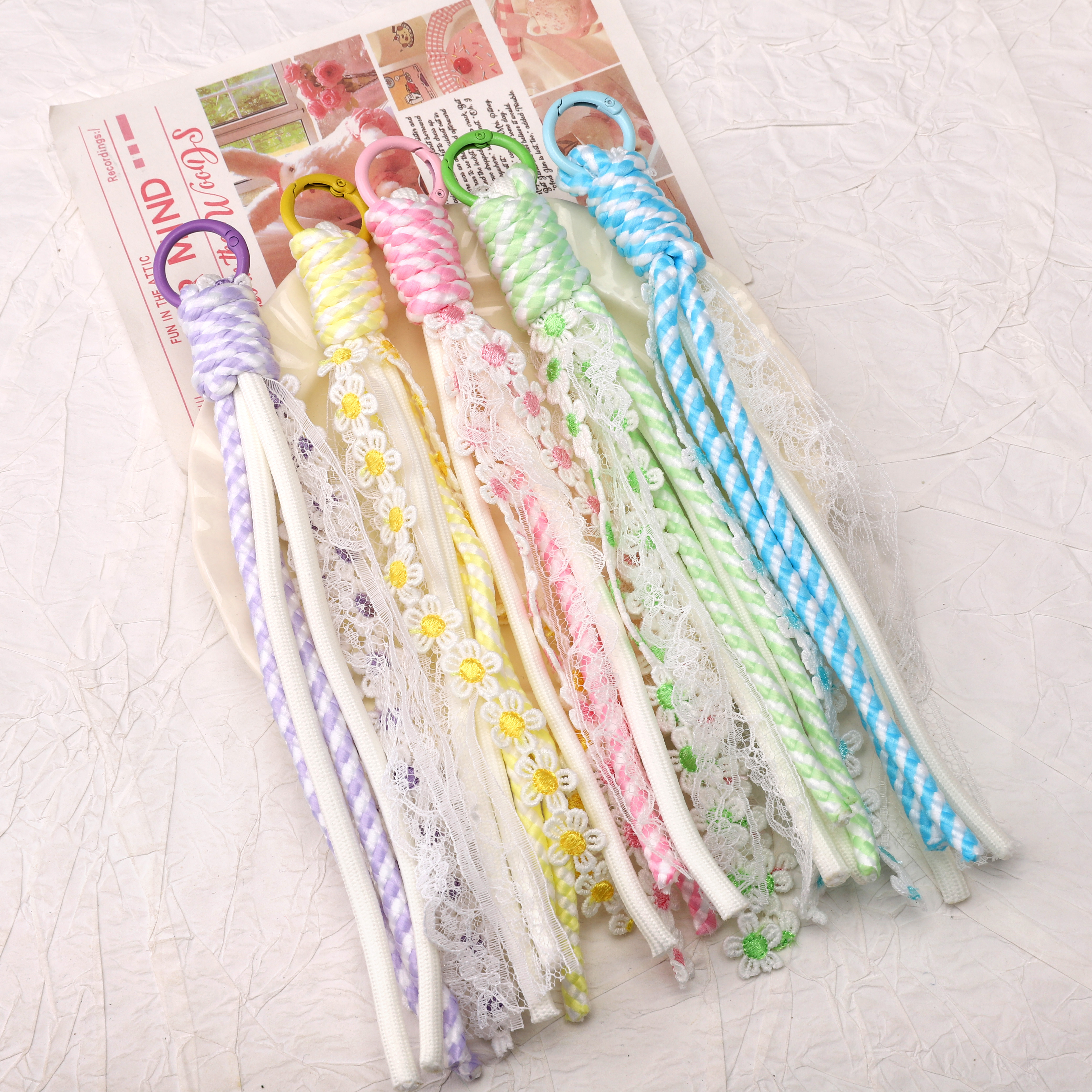 1pc Alloy Keyrings And Polyest - Phone Accessories Jewelry บทวิจารณ์และราคา